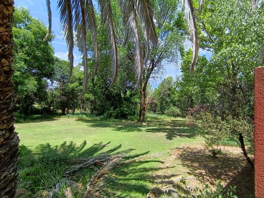 Commercial Property for Sale in Glen Free State